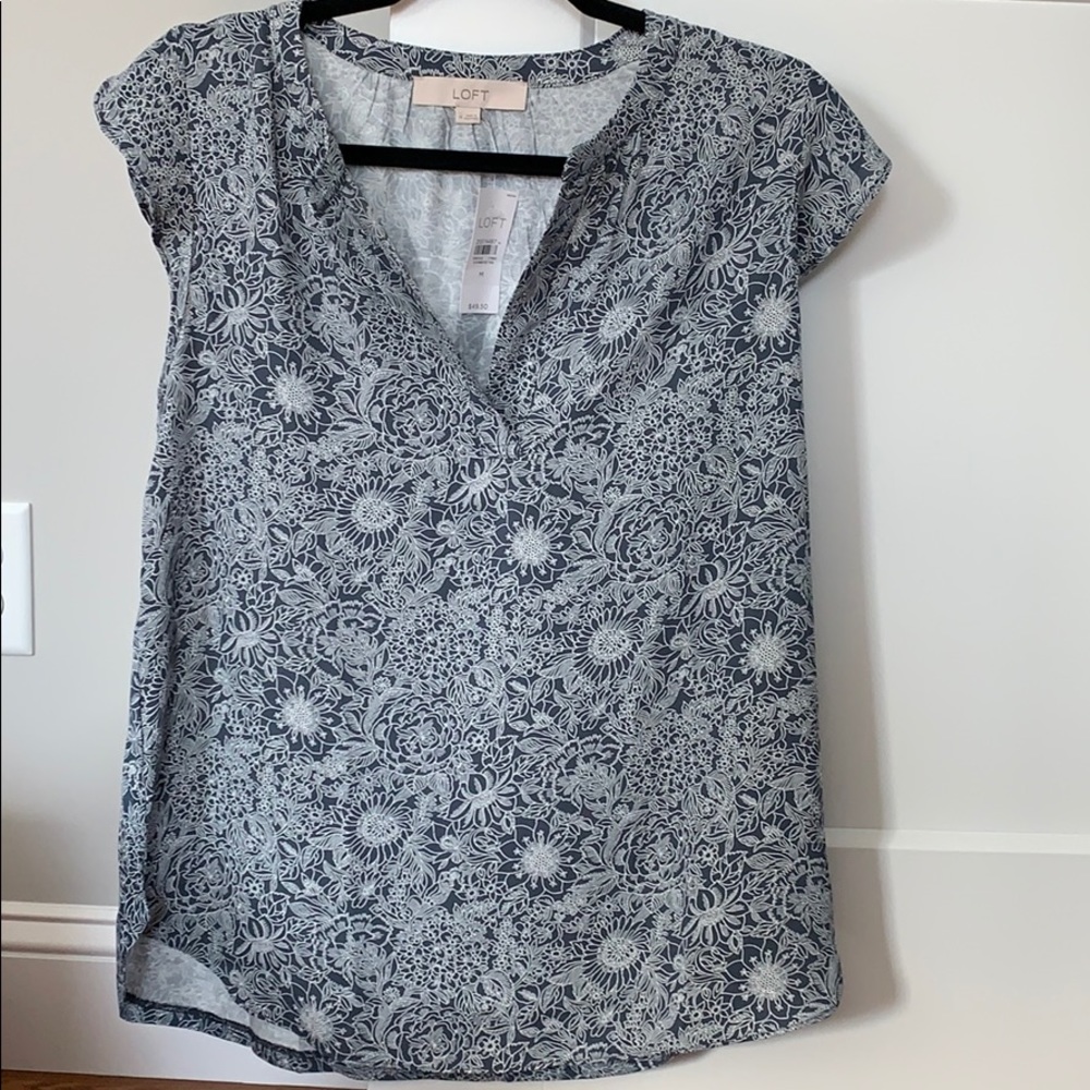 NWT Ann Taylor Loft Sleeveless Blouse